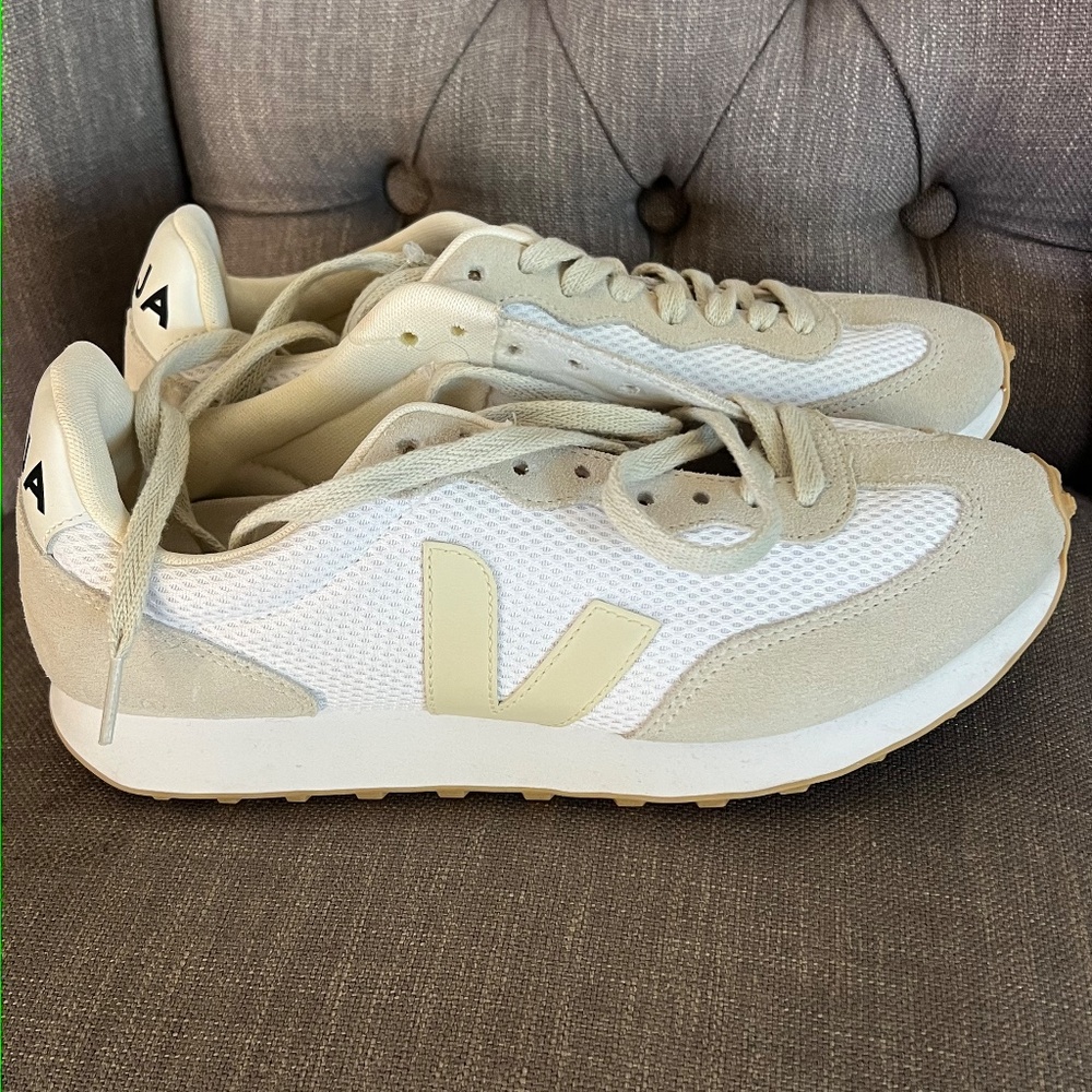 New! Veja Rio Branco II Sneakers - Picture 3 of 11